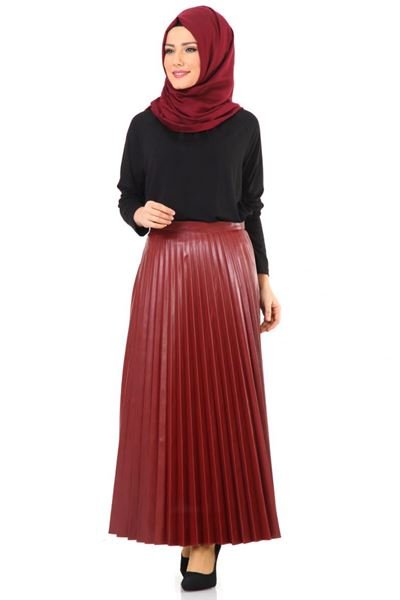 Tesettür Giyimde Pileli Etek