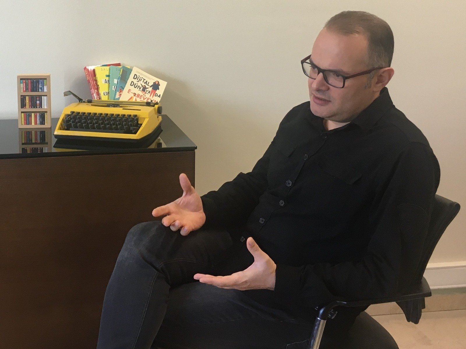 0f44a493 f3bf 46a5 b075 384a40f078d6