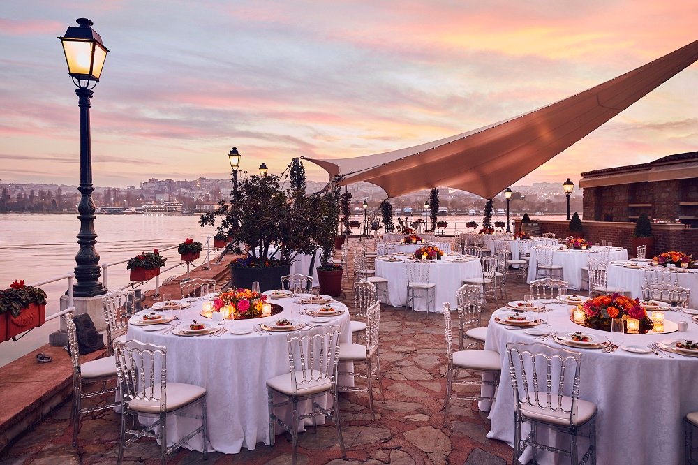 Divan İstanbul Divan İstanbul